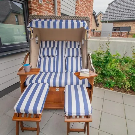 Apartment Herz Von 5 Mit Terrasse Und Sauna Kellenhusen