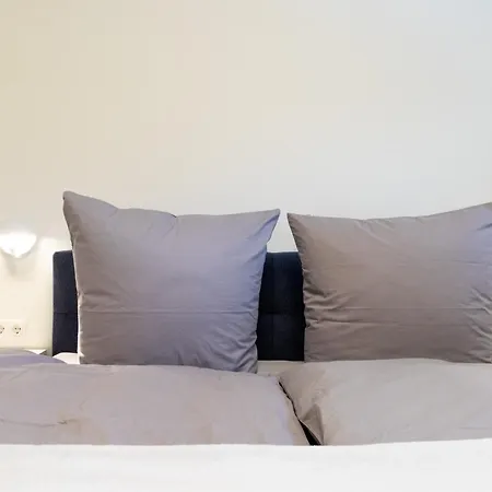 Herz Von 5 Mit Terrasse Und Sauna דירה