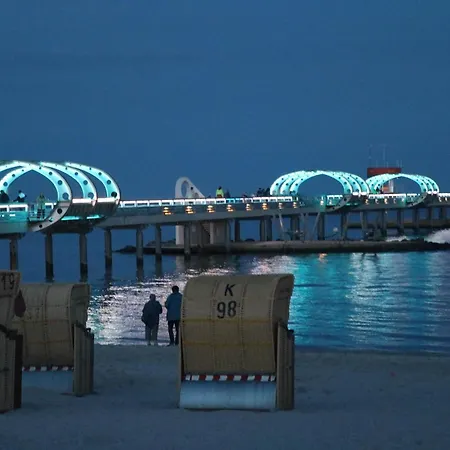 Herz Von 5 Mit Terrasse Und Sauna דירה *